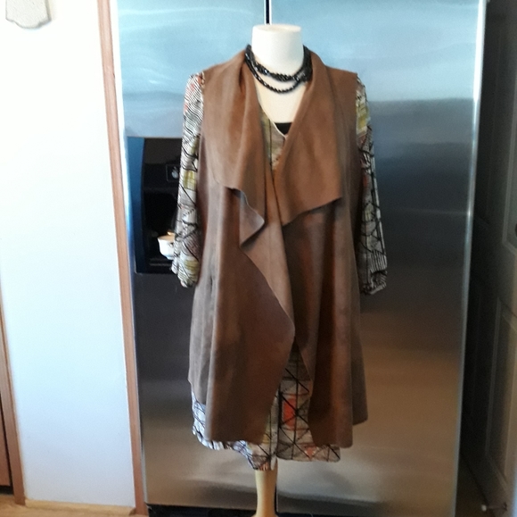 Westbound  Cardigan A144 - Picture 3 of 6